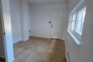 537 Windsor St, Reading, PA 19601 - Photo 8