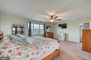 211 Oval Dr, Hamburg, PA 19526 - Photo 22
