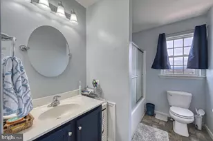 211 Oval Dr, Hamburg, PA 19526 - Photo 34