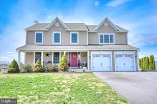 211 Oval Dr, Hamburg, PA 19526 - Photo 40