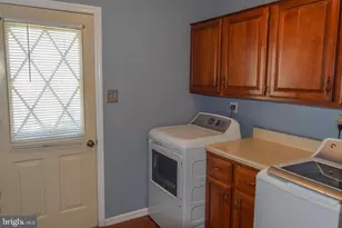 205 Rose Ln, Reading, PA 19606 - Photo 16