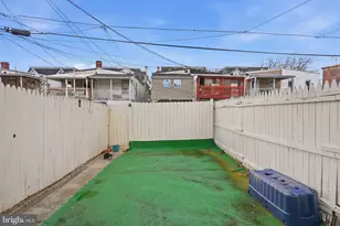 325 Pear St, Reading, PA 19601 - Photo 38