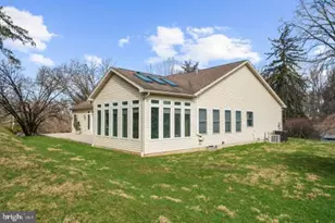 302 N Tulpehocken Rd, Reading, PA 19601 - Photo 38