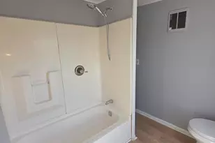 626 Eisenbrown St, Reading, PA 19601 - Photo 10