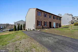 932 Union St, Birdsboro, PA 19508 - Photo 4