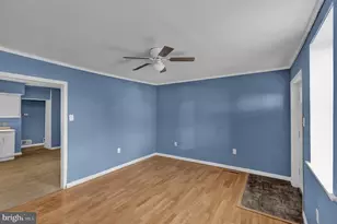 70 N Centre Ave, Leesport, PA 19533 - Photo 14