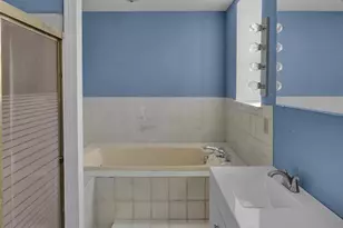 70 N Centre Ave, Leesport, PA 19533 - Photo 28