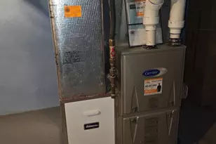 1427 N 10th St, Reading, PA 19604 - Photo 16