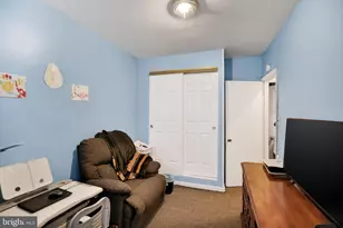 1427 N 10th St, Reading, PA 19604 - Photo 12