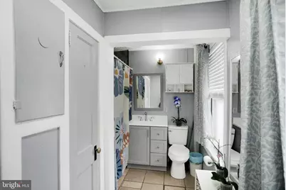 1427 N 10th Street, Reading, PA 19604 - Photo 10