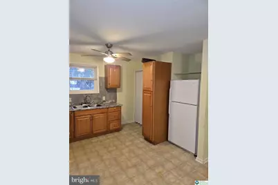 2923 Elm Place, Reading, PA 19609 - Photo 6