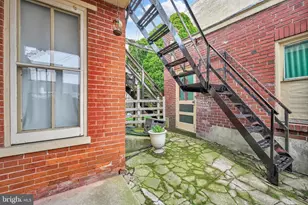 529 Windsor St, Reading, PA 19601 - Photo 32