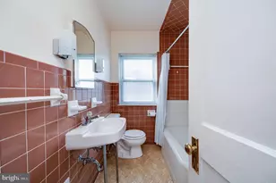 209 Carroll St, Reading, PA 19611 - Photo 26