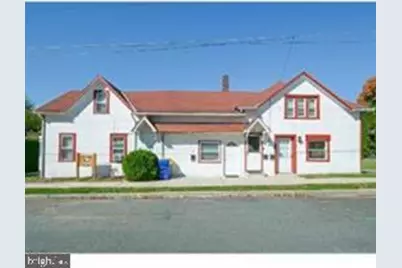 18 N Pearl Street, Wernersville, PA 19565 - Photo 2