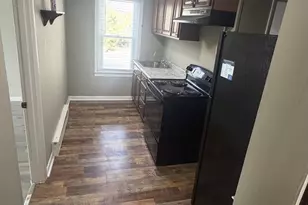 18 N Pearl St, Wernersville, PA 19565 - Photo 8