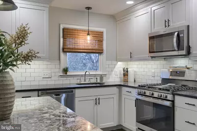 204 Wilshire Boulevard, Reading, PA 19608 - Photo 8