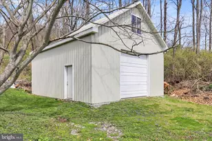 405 Oysterdale Rd, Boyertown, PA 19512 - Photo 12