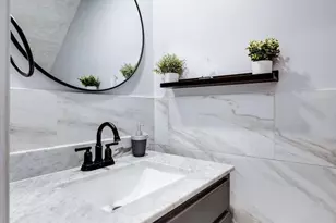 1258 Fox Run, Reading, PA 19606 - Photo 4