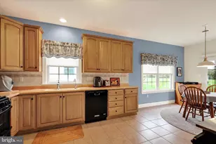 162 N Cacoosing Dr, Reading, PA 19608 - Photo 16