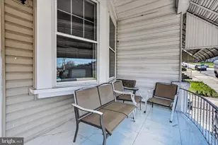 27 Grace St, Reading, PA 19611 - Photo 2