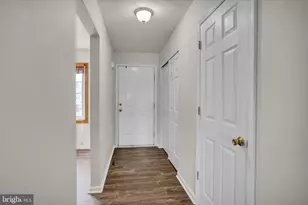 1122 Fredrick Blvd, Reading, PA 19605 - Photo 10