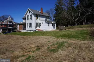 340 E Main St, Kutztown, PA 19530 - Photo 2