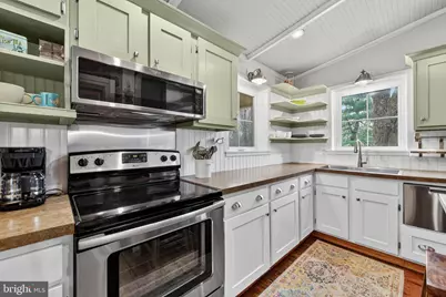 244 E Old Philadelphia Pike, Douglassville, PA 19518 - Photo 8
