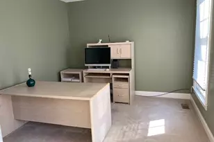 401 Augusta Dr E, Reading, PA 19608 - Photo 6