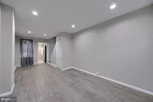 1047 Muhlenberg St, Reading, PA 19602 - Photo 6