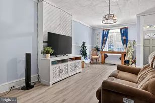 327 W Windsor St, Reading, PA 19601 - Photo 6