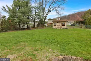 2 Courtleigh Pl, Reading, PA 19606 - Photo 30