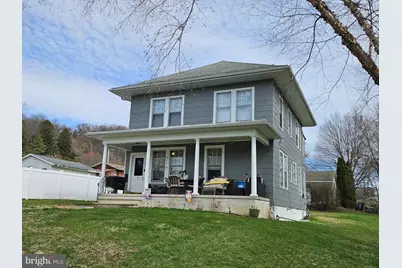 105 Parkview Avenue, Reading, PA 19606 - Photo 1