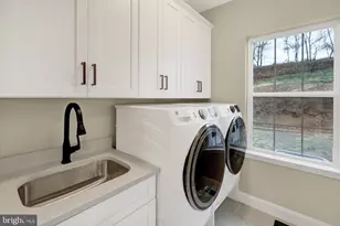 4214 Hill Terrace Dr, Reading, PA 19608 - Photo 26