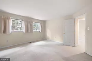 2000 Meadow Glen, Reading, PA 19610 - Photo 16
