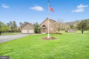 408 Preston Rd, Wernersville, PA 19565 - Photo 8