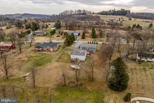 89 Cross Key Rd, Bernville, PA 19506 - Photo 6