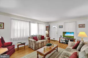 3806 Grant St, Reading, PA 19606 - Photo 2