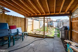 [Address not provided], Reading, PA 19601 - Photo 8