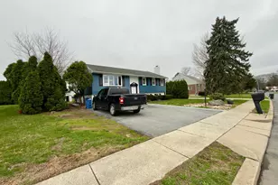 204 Rothermel Blvd, Reading, PA 19605 - Photo 6