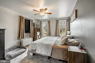 36 Fairview St, Boyertown, PA 19512 - Photo 34