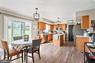 42 Nantucket Dr, Reading, PA 19605 - Photo 14