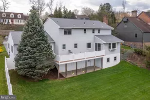 37 Estates Dr, Reading, PA 19606 - Photo 8