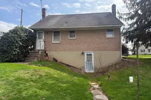 525 Mohns Hill Rd, Reading, PA 19608 - Photo 4