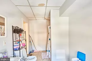 300 S 5th St, Reading, PA 19602 - Photo 16