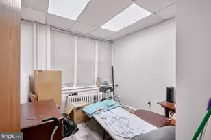 300 S 5th St, Reading, PA 19602 - Photo 32