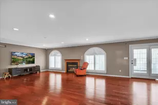 18 Bowes Ln, Reading, PA 19606 - Photo 6