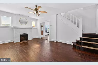 2542 Cleveland Avenue, Reading, PA 19609 - Photo 8