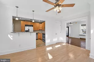 2542 Cleveland Ave, Reading, PA 19609 - Photo 6