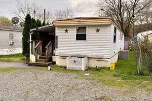 1113 Hollywood Dr, Reading, PA 19606 - Photo 2