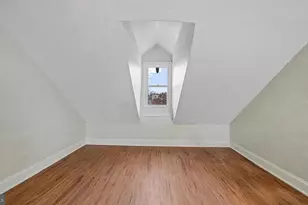 530 Maple St, Reading, PA 19602 - Photo 8